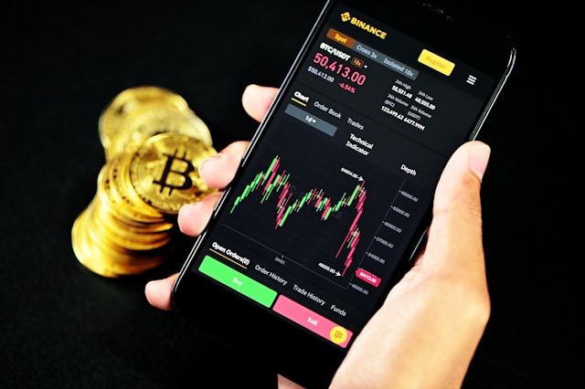 Cryptocurrency & AI Stocks Explained: Risks, Trends & What Beginners Should Know