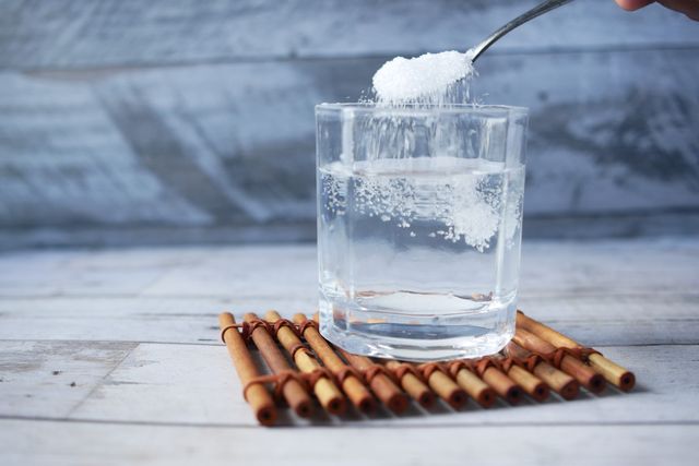 How to Make Salt Water Rinses: Benefits, Uses, and Easy Recipes”