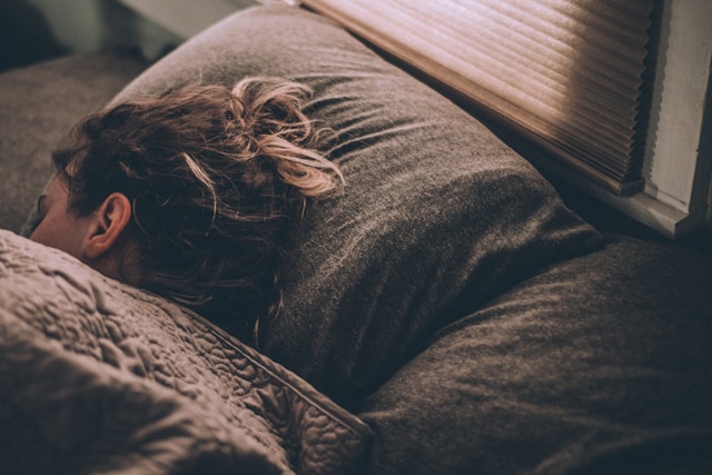 8 Evening Habits for Better Sleep