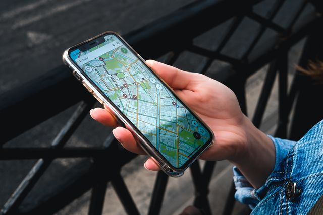 How to Track a Phone Number Safely and Legally
