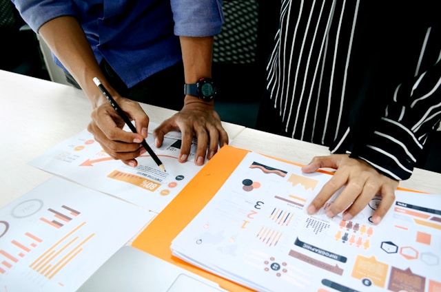 Graphic Design for Beginners: Simple Ways to Build Creative Skills